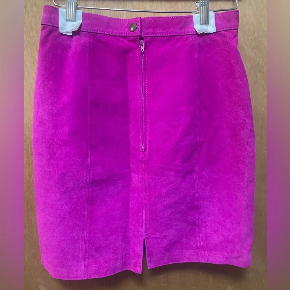 Vintage 90’s Neon Fuchsia Leather Suede Mini Skirt - Picture 4 of 12